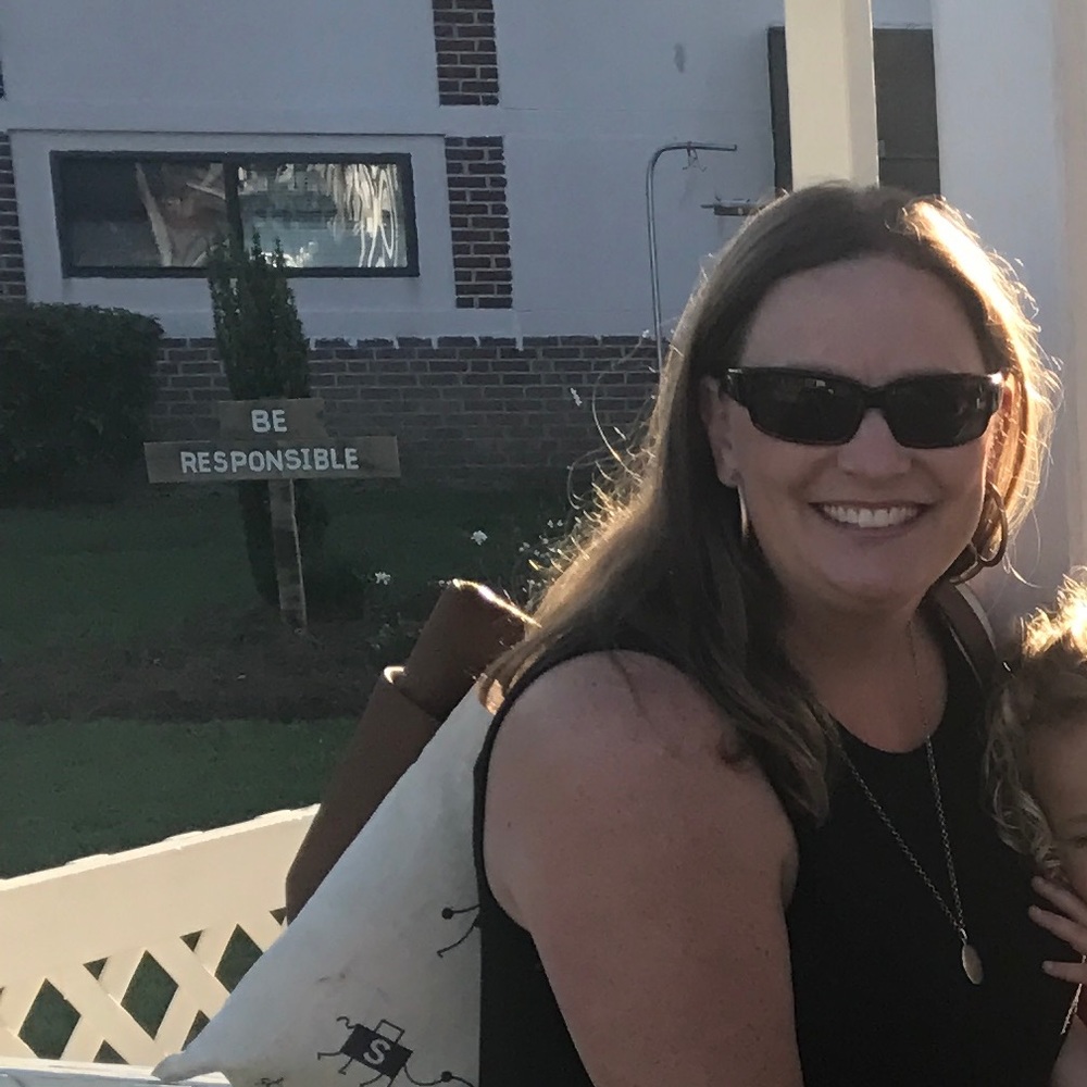 Meet your Posher, Caroline